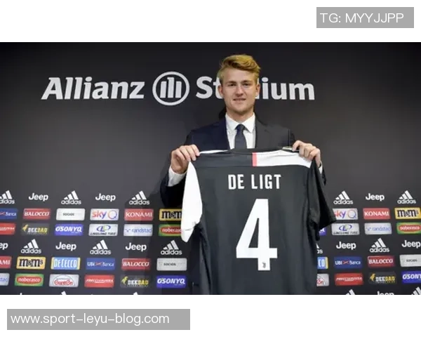 曼联官方盛赞德里赫特本赛季唯一全勤球员展现出色表现