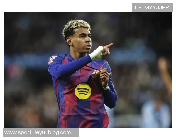 罗纳尔多经纪公司成功签约帕尔梅拉斯中场安德烈斯佩雷拉